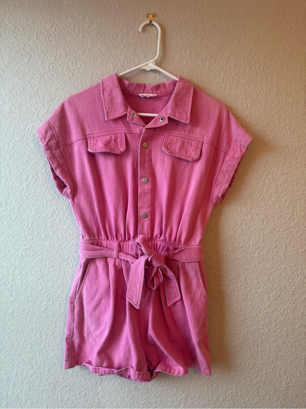 vestique Hot Pink Short-Sleeve Snap Romper with Tie Waist